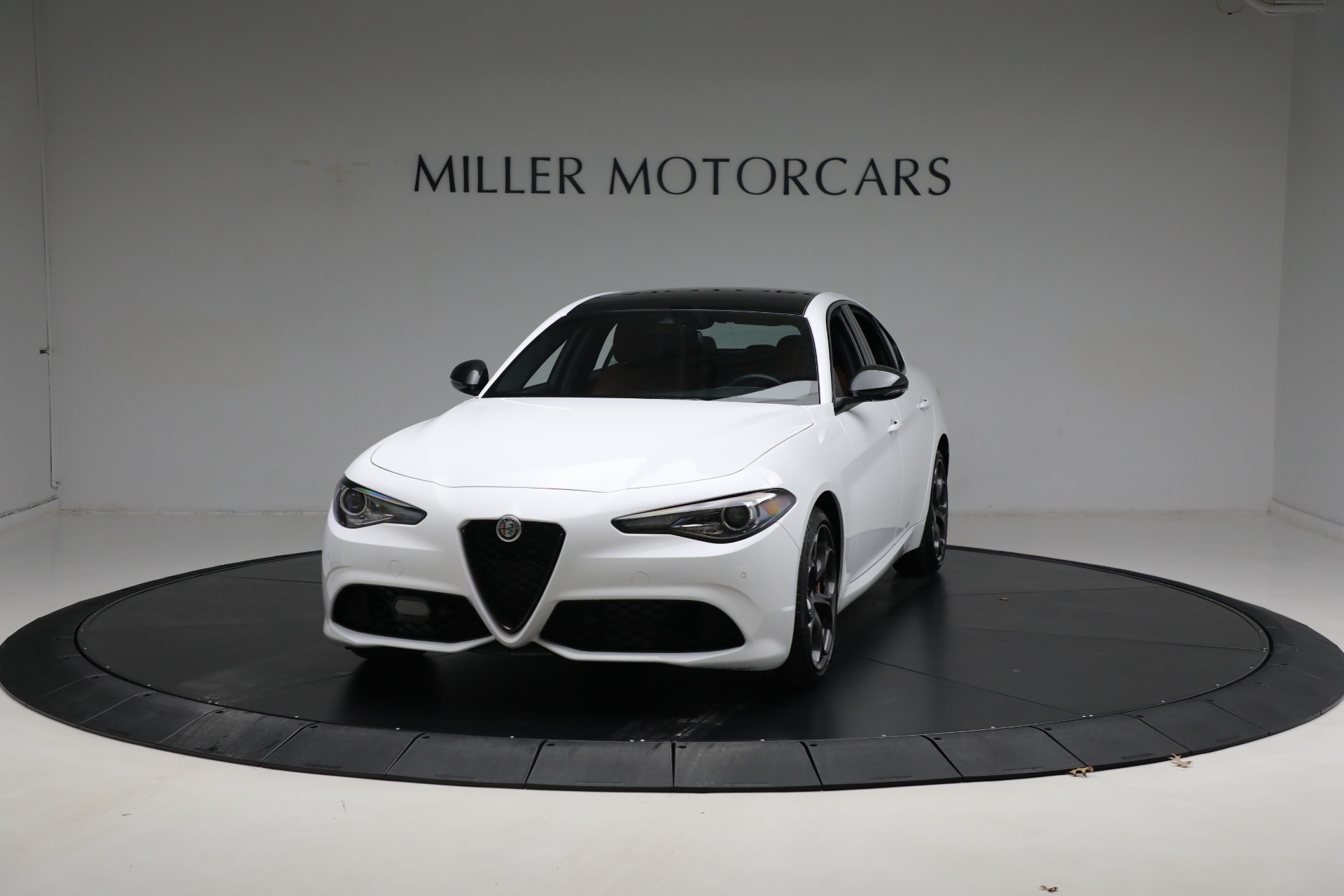 Used 2020 Alfa Romeo Giulia Ti Sport for sale $34,900 at Aston Martin of Greenwich in Greenwich CT 06830 1