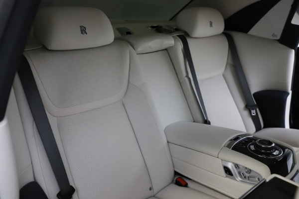 Used 2015 Rolls-Royce Ghost for sale Sold at Aston Martin of Greenwich in Greenwich CT 06830 18