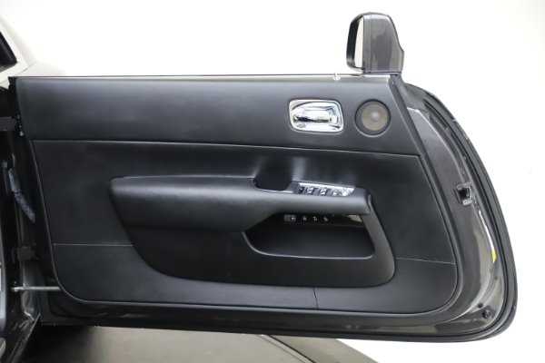 Used 2014 Rolls-Royce Wraith for sale $169,900 at Aston Martin of Greenwich in Greenwich CT 06830 23