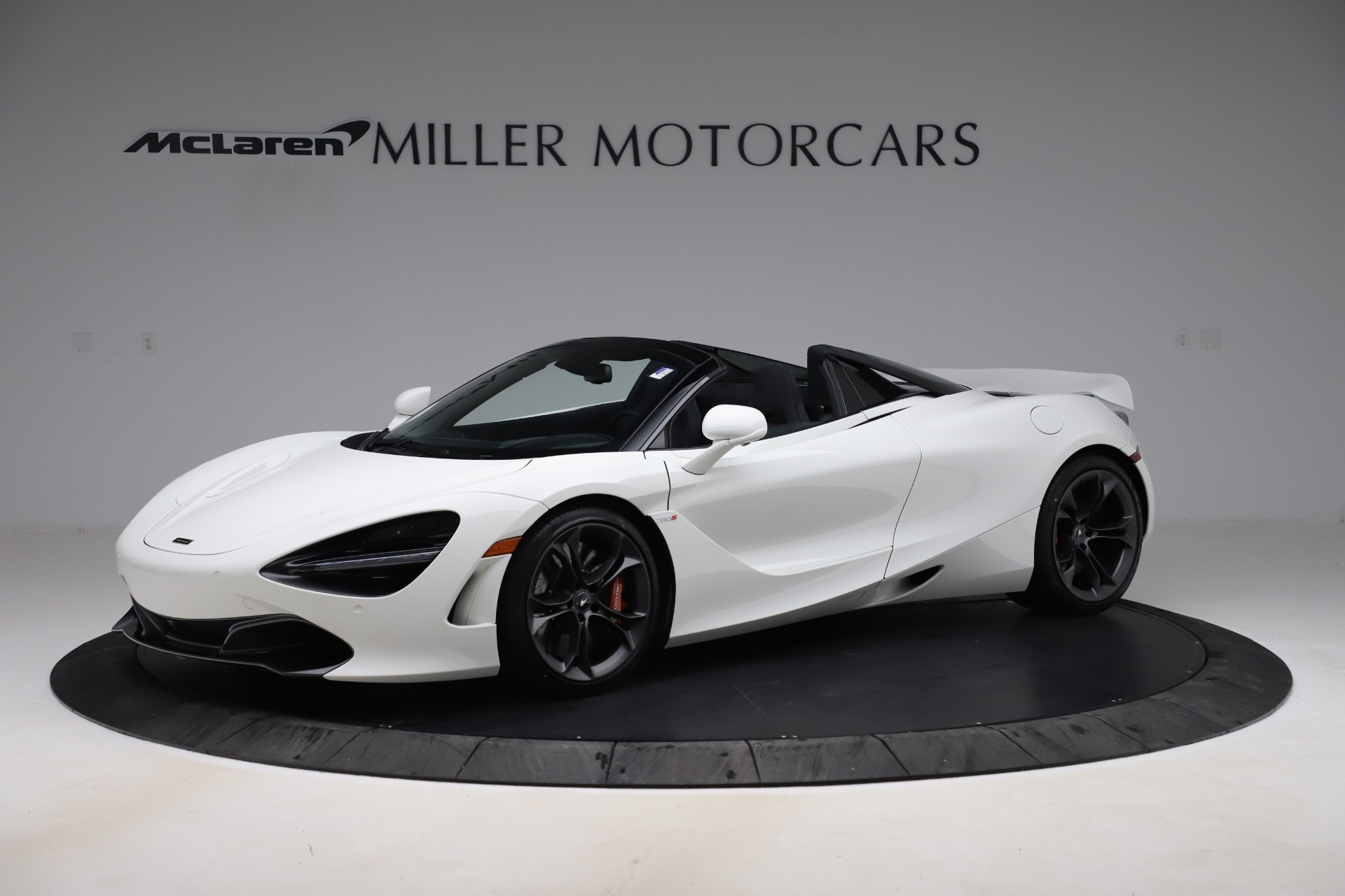 Used 2020 McLaren 720S Spider for sale $317,500 at Aston Martin of Greenwich in Greenwich CT 06830 1