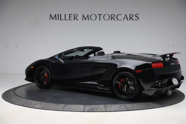 Used 2013 Lamborghini Gallardo LP 570-4 Spyder Performante for sale Sold at Aston Martin of Greenwich in Greenwich CT 06830 4