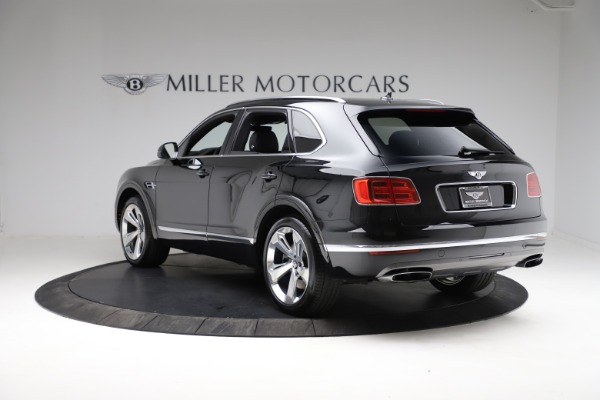 Used 2017 Bentley Bentayga W12 for sale Sold at Aston Martin of Greenwich in Greenwich CT 06830 5