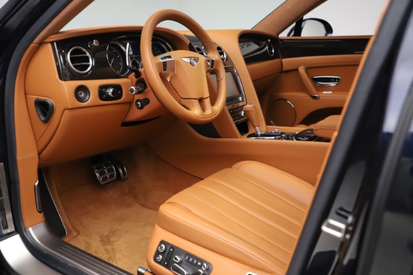 Used 2016 Bentley Flying Spur V8 for sale $114,900 at Aston Martin of Greenwich in Greenwich CT 06830 17