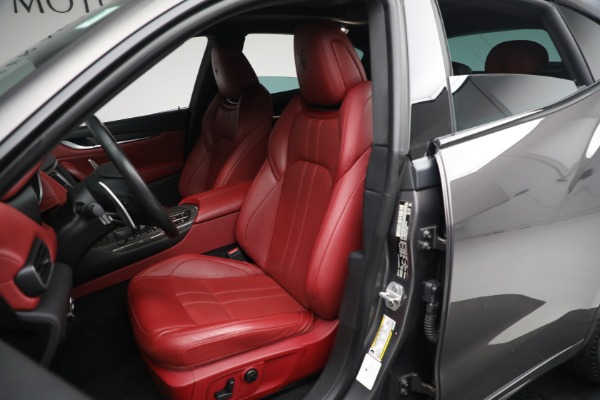 Used 2020 Maserati Levante Q4 GranSport for sale $57,900 at Aston Martin of Greenwich in Greenwich CT 06830 18