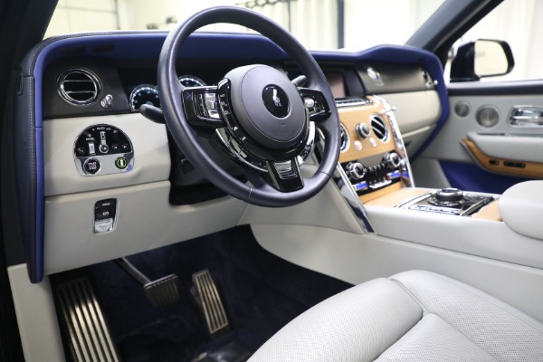 Used 2019 Rolls-Royce Cullinan for sale $276,900 at Aston Martin of Greenwich in Greenwich CT 06830 13