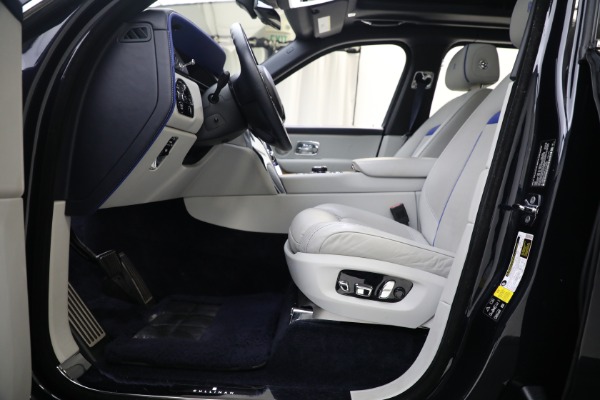 Used 2019 Rolls-Royce Cullinan for sale $276,900 at Aston Martin of Greenwich in Greenwich CT 06830 14
