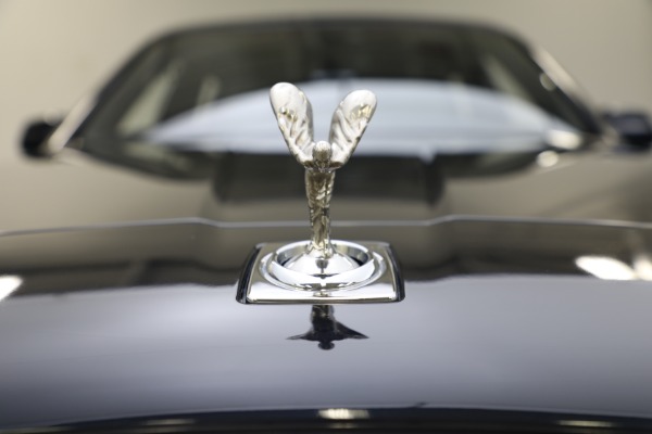 Used 2019 Rolls-Royce Cullinan for sale $276,900 at Aston Martin of Greenwich in Greenwich CT 06830 26