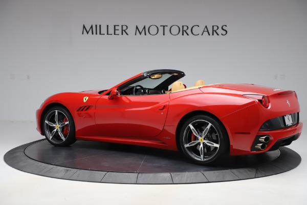 Used 2014 Ferrari California 30 for sale Sold at Aston Martin of Greenwich in Greenwich CT 06830 4