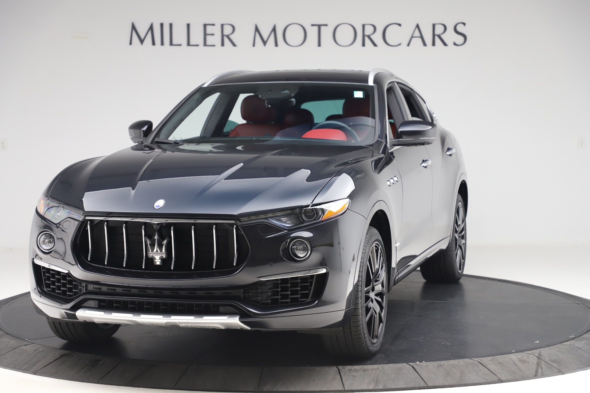 Used 2019 Maserati Levante S Q4 GranLusso for sale Sold at Aston Martin of Greenwich in Greenwich CT 06830 1