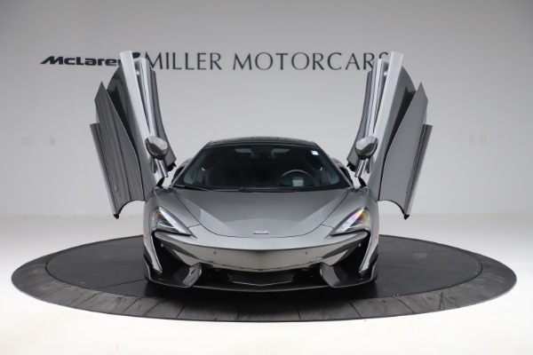 Used 2017 McLaren 570GT for sale Sold at Aston Martin of Greenwich in Greenwich CT 06830 7