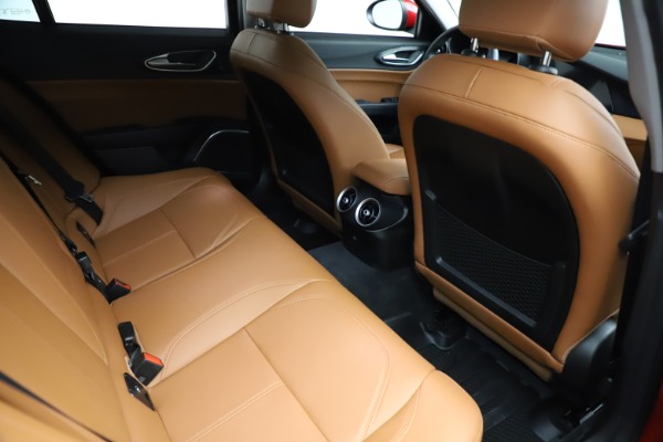 Used 2020 Alfa Romeo Giulia Q4 for sale Sold at Aston Martin of Greenwich in Greenwich CT 06830 21