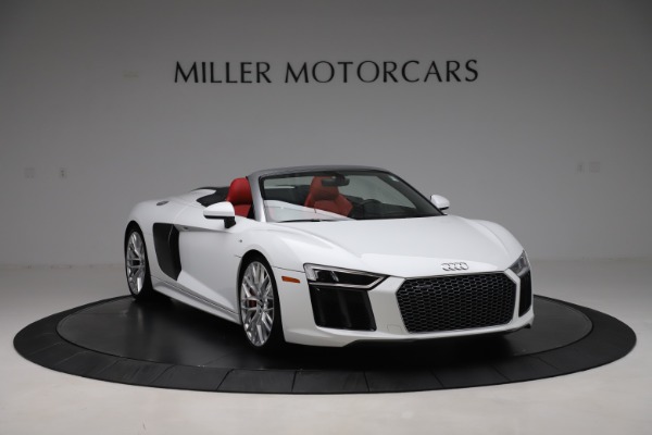 Used 2017 Audi R8 5.2 quattro V10 Spyder for sale Sold at Aston Martin of Greenwich in Greenwich CT 06830 11