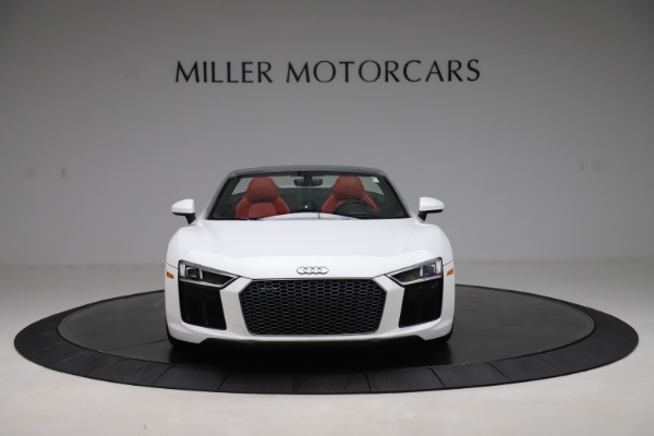 Used 2017 Audi R8 5.2 quattro V10 Spyder for sale Sold at Aston Martin of Greenwich in Greenwich CT 06830 12