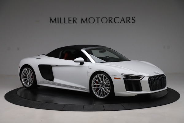 Used 2017 Audi R8 5.2 quattro V10 Spyder for sale Sold at Aston Martin of Greenwich in Greenwich CT 06830 18