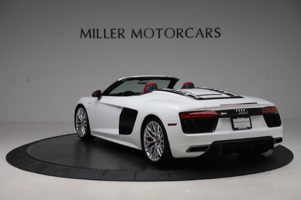 Used 2017 Audi R8 5.2 quattro V10 Spyder for sale Sold at Aston Martin of Greenwich in Greenwich CT 06830 5