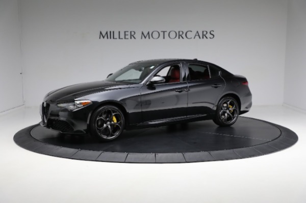 Used 2021 Alfa Romeo Giulia Veloce for sale Sold at Aston Martin of Greenwich in Greenwich CT 06830 4