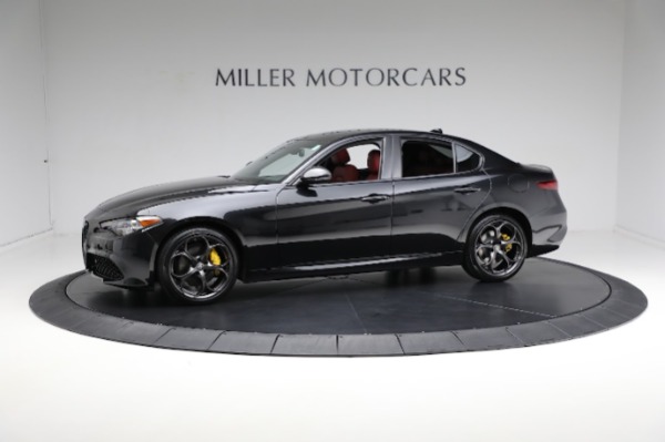 Used 2021 Alfa Romeo Giulia Veloce for sale Sold at Aston Martin of Greenwich in Greenwich CT 06830 5