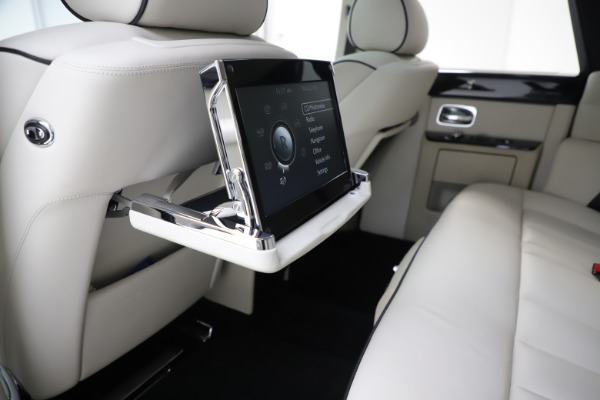 Used 2013 Rolls-Royce Phantom for sale Sold at Aston Martin of Greenwich in Greenwich CT 06830 15