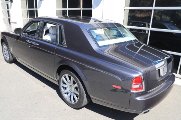 Used 2013 Rolls-Royce Phantom for sale Sold at Aston Martin of Greenwich in Greenwich CT 06830 4