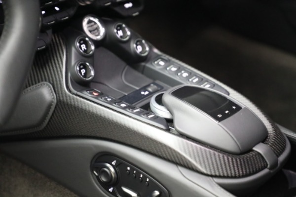 Used 2020 Aston Martin Vantage Coupe for sale Call for price at Aston Martin of Greenwich in Greenwich CT 06830 17