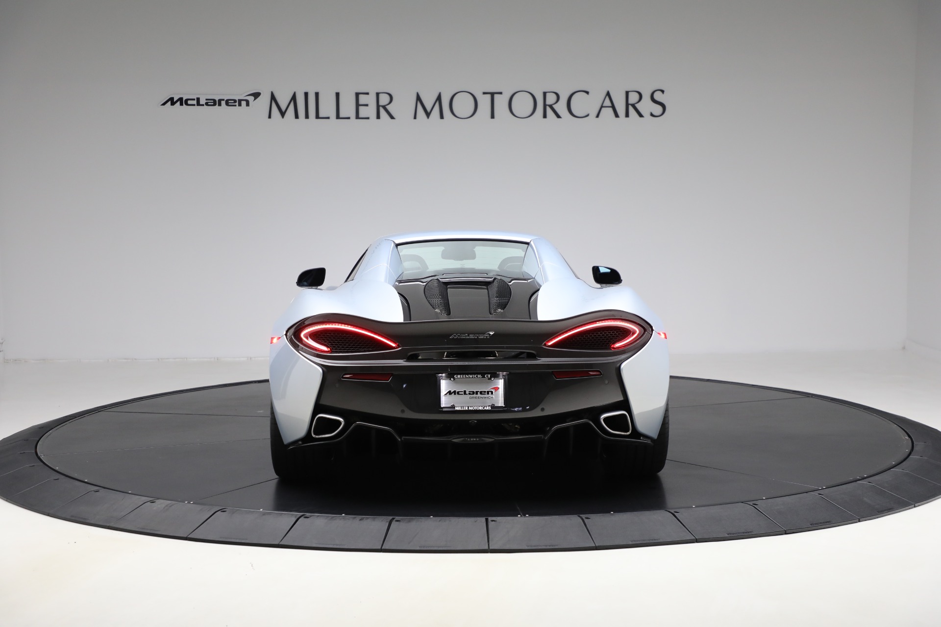 Pre-Owned 2020 McLaren 570S Spider Convertible For Sale (Special
