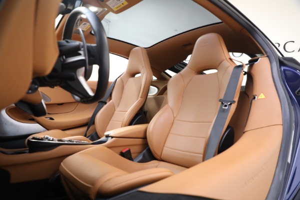 New 2020 McLaren GT Luxe for sale $244,675 at Aston Martin of Greenwich in Greenwich CT 06830 20