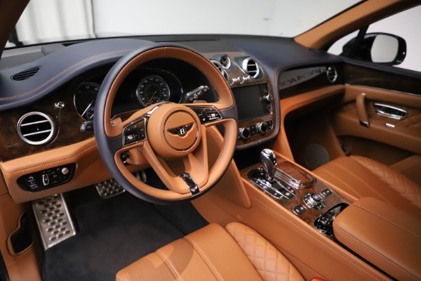 Used 2017 Bentley Bentayga W12 for sale Sold at Aston Martin of Greenwich in Greenwich CT 06830 13