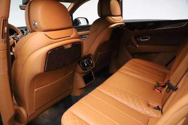 Used 2017 Bentley Bentayga W12 for sale Sold at Aston Martin of Greenwich in Greenwich CT 06830 21