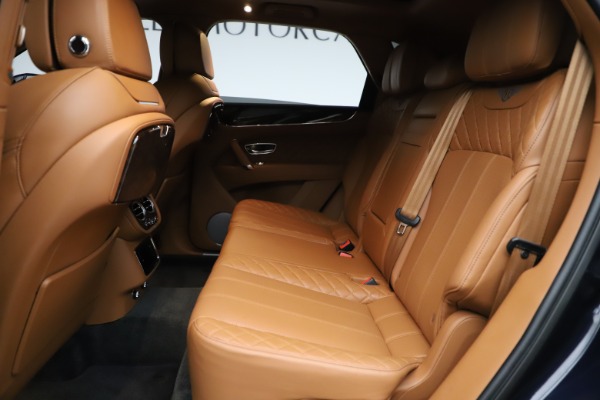 Used 2017 Bentley Bentayga W12 for sale Sold at Aston Martin of Greenwich in Greenwich CT 06830 22