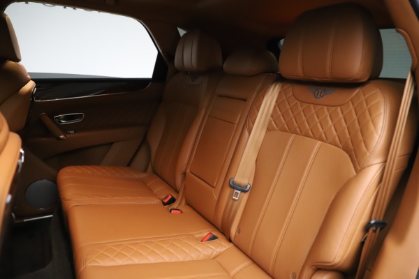Used 2017 Bentley Bentayga W12 for sale Sold at Aston Martin of Greenwich in Greenwich CT 06830 23