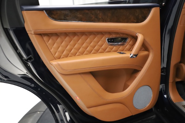 Used 2017 Bentley Bentayga W12 for sale Sold at Aston Martin of Greenwich in Greenwich CT 06830 28