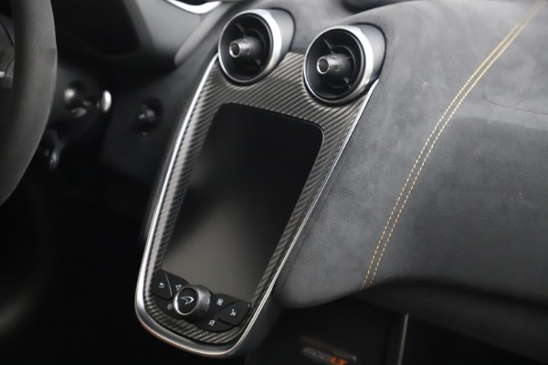Used 2019 McLaren 600LT for sale $255,900 at Aston Martin of Greenwich in Greenwich CT 06830 22