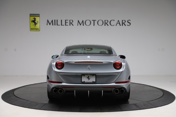 Used 2016 Ferrari California T for sale Sold at Aston Martin of Greenwich in Greenwich CT 06830 18