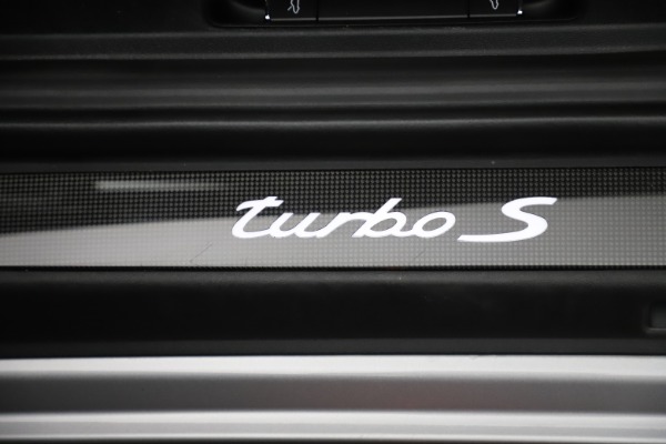 Used 2015 Porsche 911 Turbo S for sale Sold at Aston Martin of Greenwich in Greenwich CT 06830 22