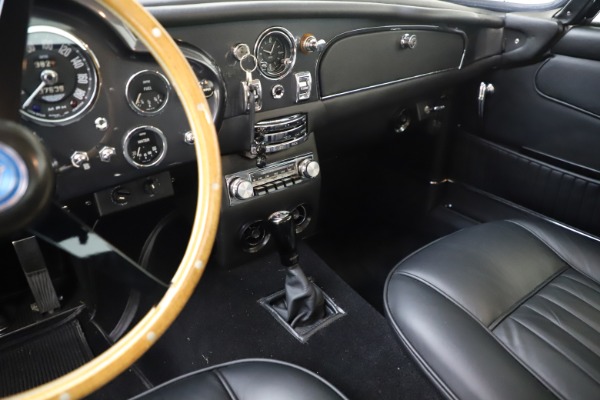 Used 1964 Aston Martin DB5 for sale Sold at Aston Martin of Greenwich in Greenwich CT 06830 20