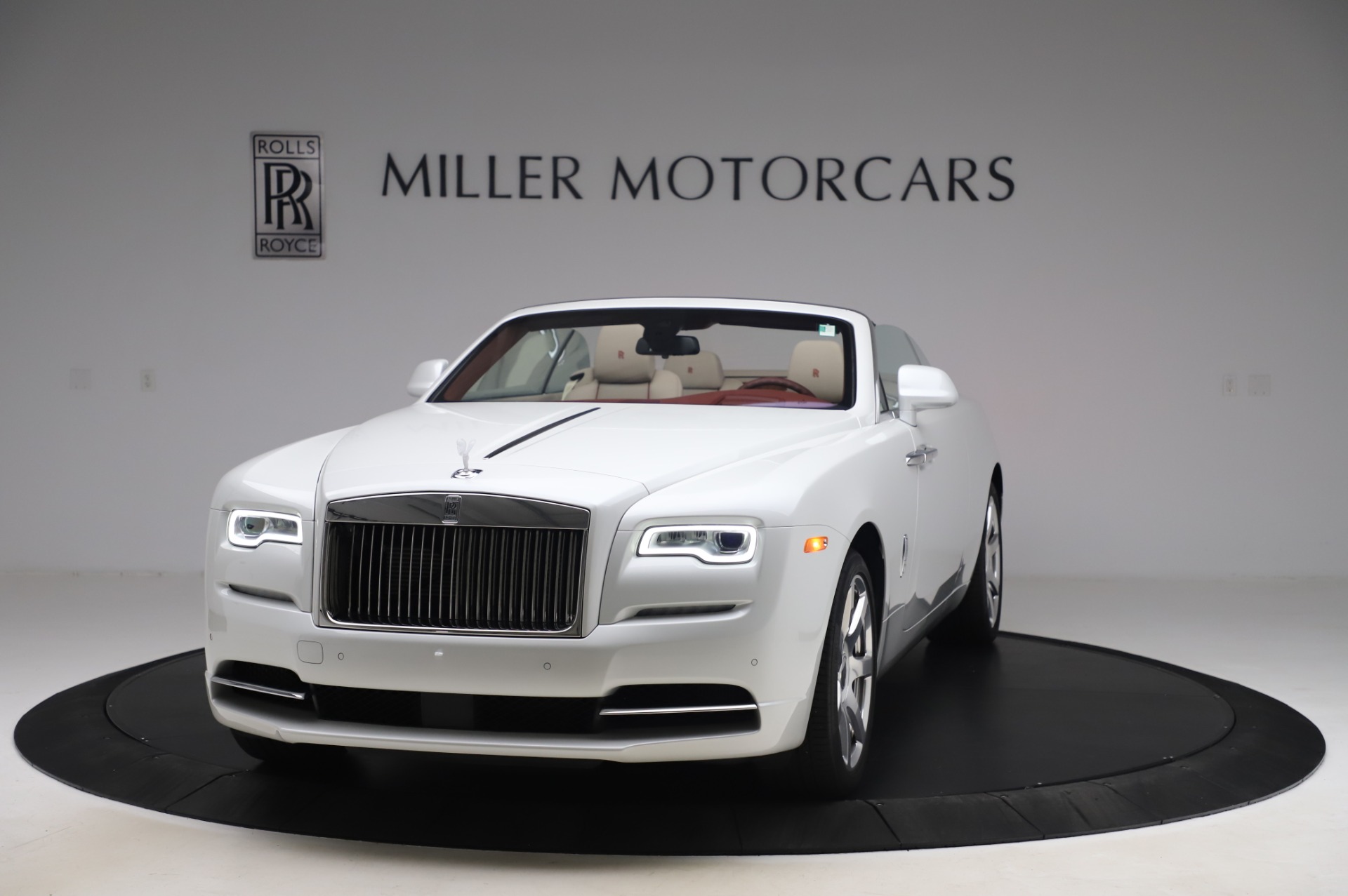 Used 2016 Rolls-Royce Dawn for sale Sold at Aston Martin of Greenwich in Greenwich CT 06830 1