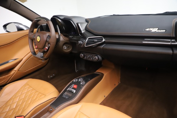 Used 2012 Ferrari 458 Spider for sale Sold at Aston Martin of Greenwich in Greenwich CT 06830 24