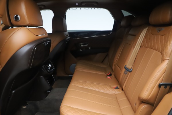 Used 2017 Bentley Bentayga W12 for sale $139,900 at Aston Martin of Greenwich in Greenwich CT 06830 20