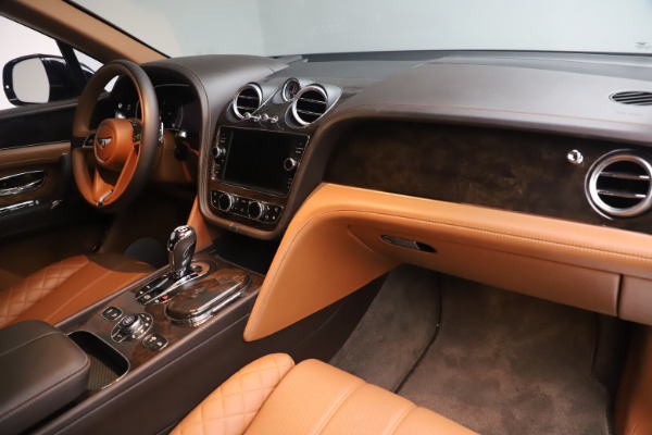 Used 2017 Bentley Bentayga W12 for sale $139,900 at Aston Martin of Greenwich in Greenwich CT 06830 23