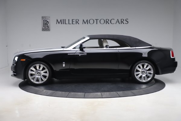 Used 2017 Rolls-Royce Dawn for sale Sold at Aston Martin of Greenwich in Greenwich CT 06830 11