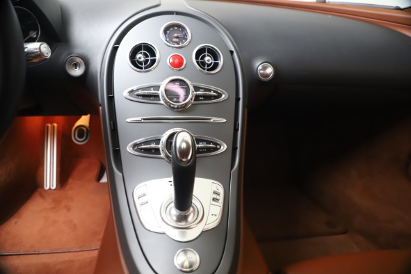 Used 2008 Bugatti Veyron 16.4 for sale Sold at Aston Martin of Greenwich in Greenwich CT 06830 25