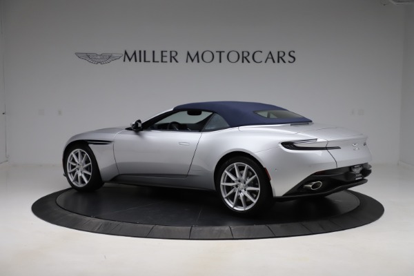 New 2020 Aston Martin DB11 Volante Convertible for sale $253,181 at Aston Martin of Greenwich in Greenwich CT 06830 22