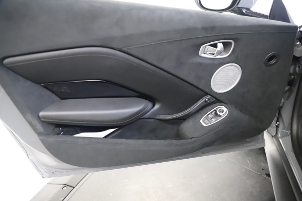 Used 2020 Aston Martin Vantage Coupe for sale Sold at Aston Martin of Greenwich in Greenwich CT 06830 17