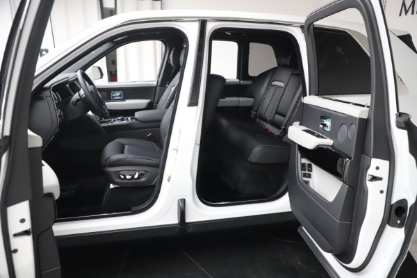 New 2020 Rolls-Royce Cullinan for sale Sold at Miller Motorcars Aston Martin in Greenwich CT 06830 27