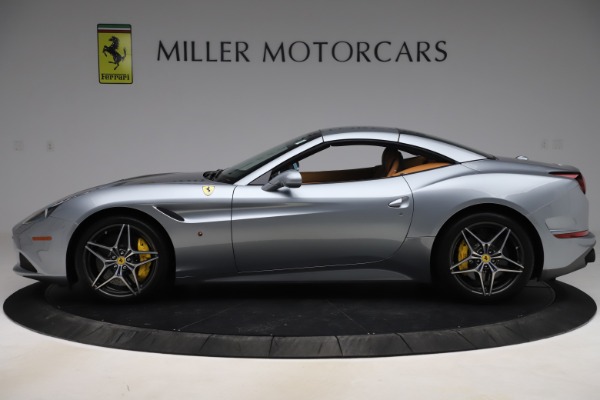 Used 2017 Ferrari California T for sale Sold at Aston Martin of Greenwich in Greenwich CT 06830 15