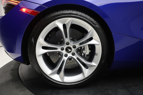Used 2020 McLaren 720S Performance for sale $284,900 at Aston Martin of Greenwich in Greenwich CT 06830 17