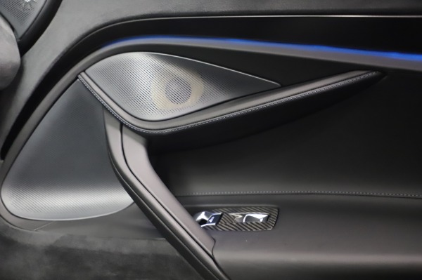 Used 2020 McLaren 720S Performance for sale $284,900 at Aston Martin of Greenwich in Greenwich CT 06830 27