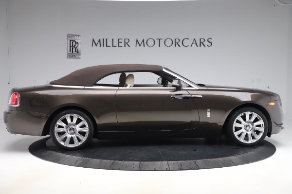 Used 2017 Rolls-Royce Dawn for sale Sold at Aston Martin of Greenwich in Greenwich CT 06830 18