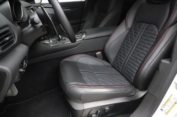 Used 2019 Maserati Levante Trofeo for sale $45,900 at Miller Motorcars Aston Martin in Greenwich CT 06830 14
