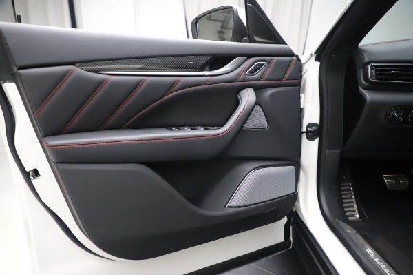 Used 2019 Maserati Levante Trofeo for sale $45,900 at Miller Motorcars Aston Martin in Greenwich CT 06830 16